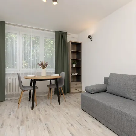 Studio Wlochy 1 Sierpnia By Renters *