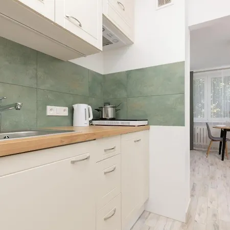Studio Wlochy 1 Sierpnia By Renters Warsaw